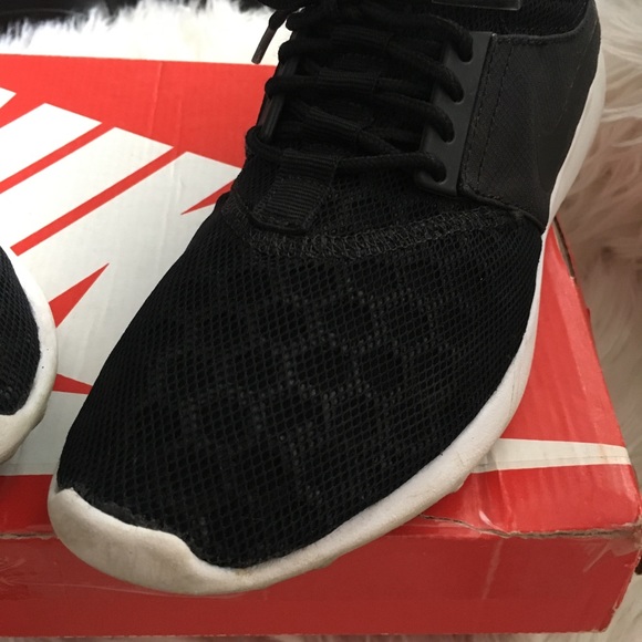 Nike juvenate  women’s shoes sz 8 - Picture 6 of 6